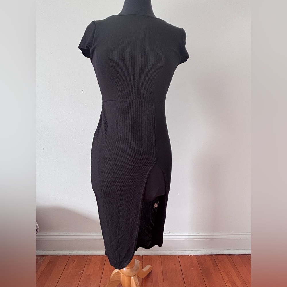PrettyLittleThing Black Midi Dress